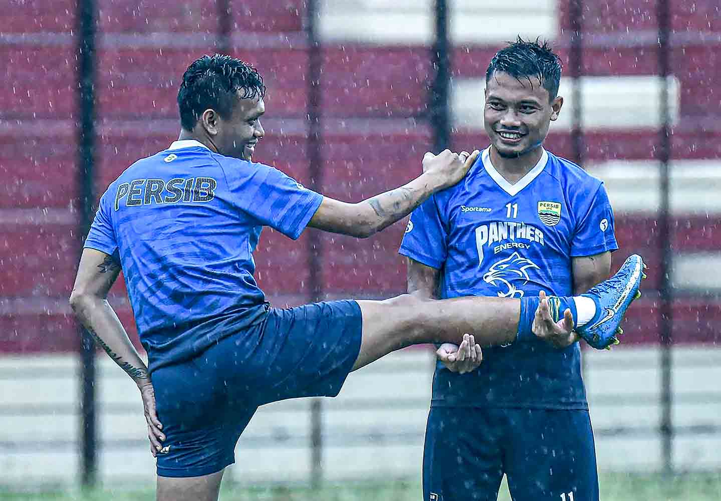 dedi kusnandar persib piala menpora 2021 maung bandung id